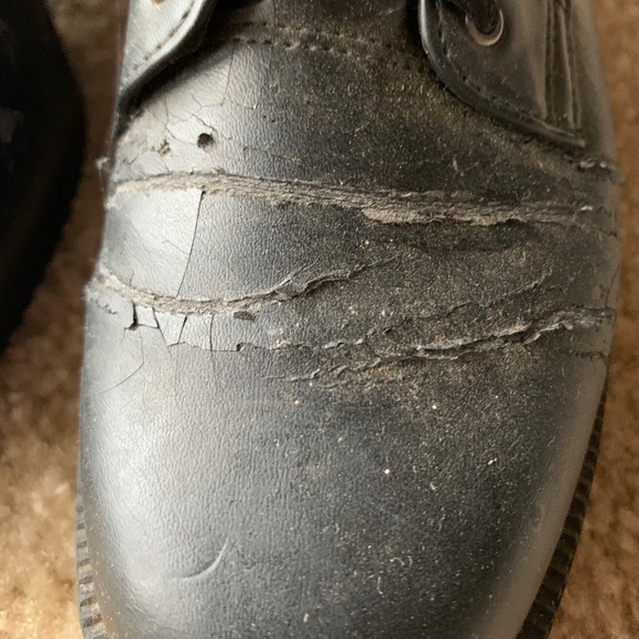 Black fake leather ankle boots - Picture 7 of 11